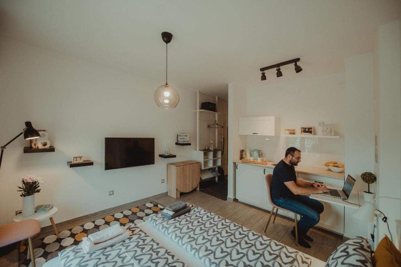 Ðakovo Studio Apartman Centar מראה חיצוני תמונה