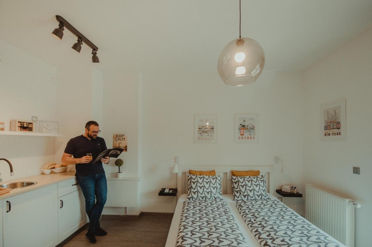 Ðakovo Studio Apartman Centar מראה חיצוני תמונה