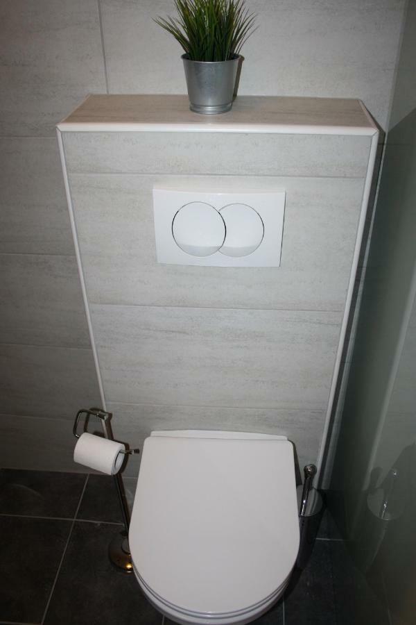 Ðakovo Studio Apartman Centar מראה חיצוני תמונה